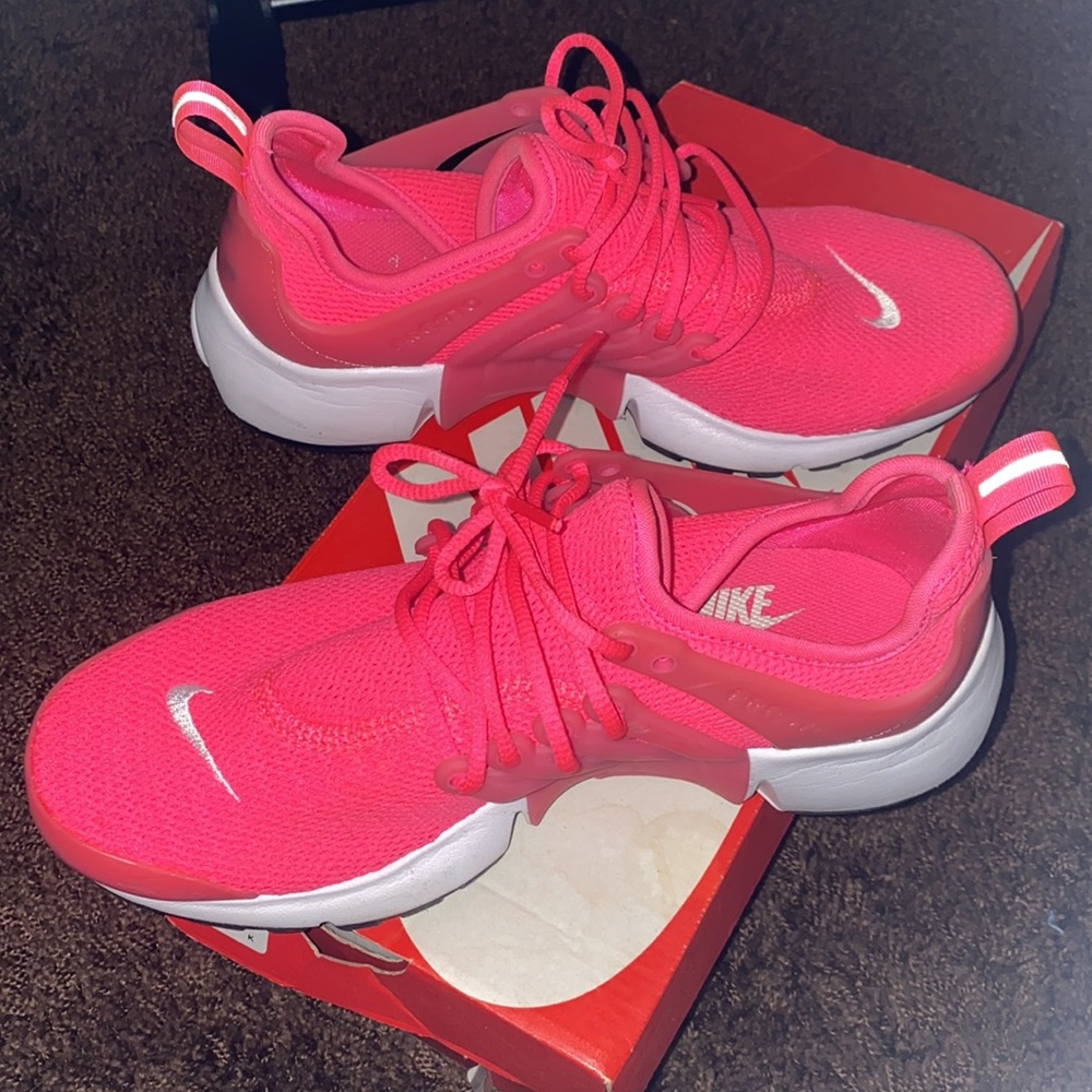 🔥 NIKE Air Presto, size 7 women